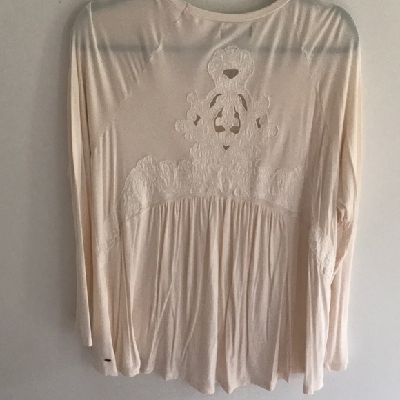 AE Soft & Sexy Long Tee, Large, Cream with Detail - Picture 3 of 4